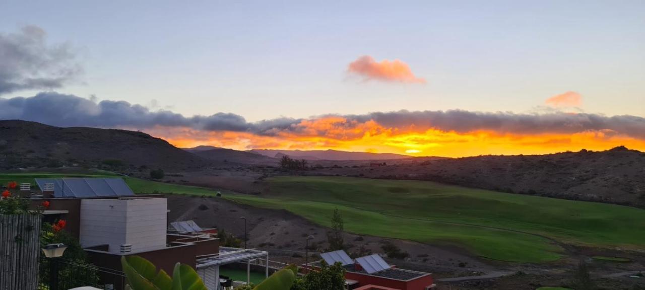 Salobre Golf Los Dragos Atico De Lujo Hotell Eksteriør bilde